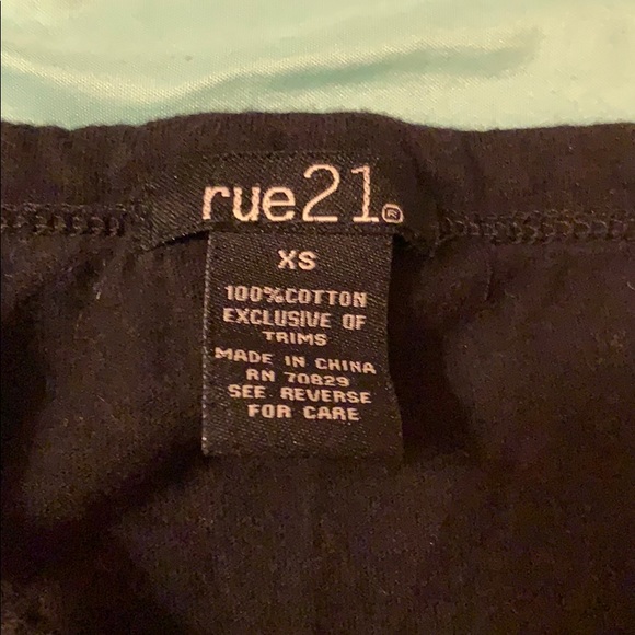 V Neck Motorcycle shirt with Choker in Tee Shirt - Picture 4 of 4